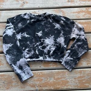 Garage Black & White Tie Dye Crop Sweater - Size XS
